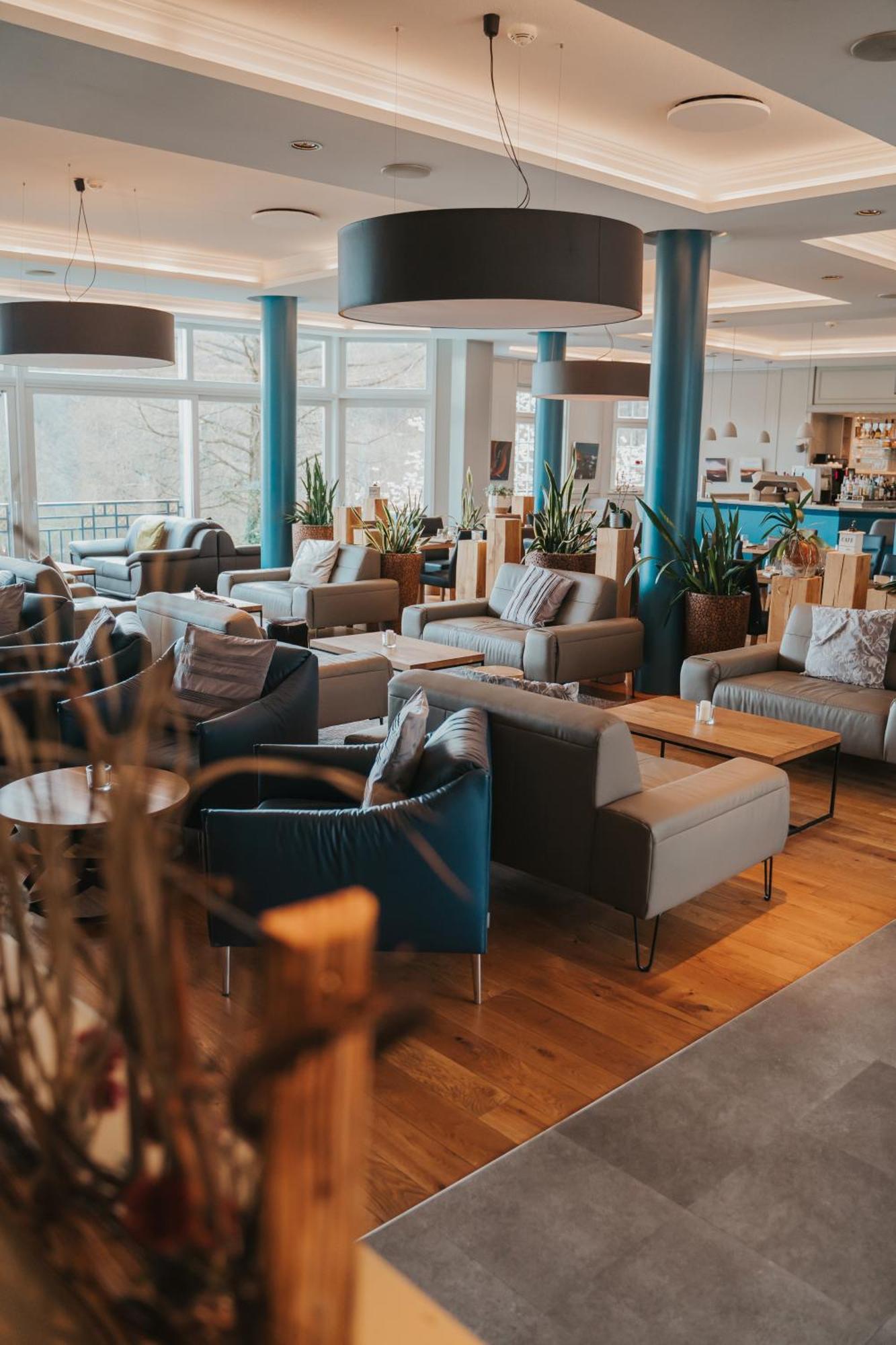 Hofgut Georgenthal Hotel Hohenstein Екстериор снимка