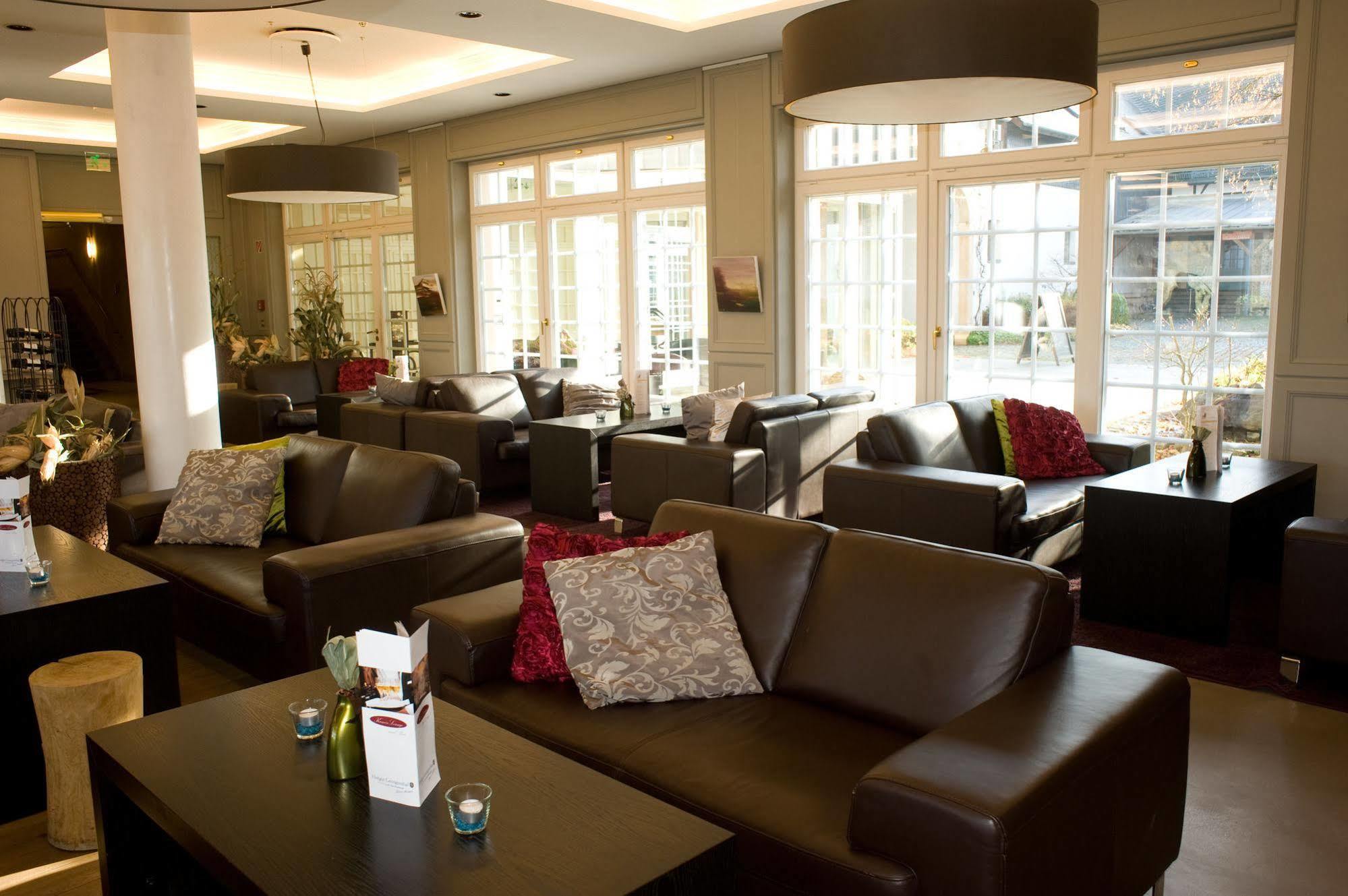 Hofgut Georgenthal Hotel Hohenstein Екстериор снимка